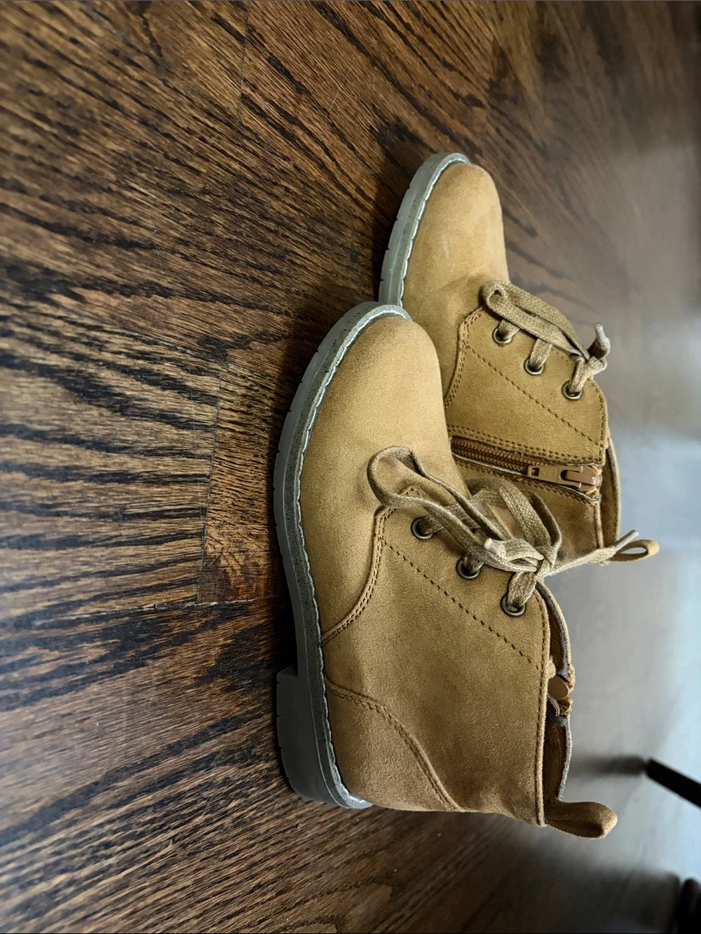 Gymboree soft tan